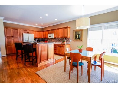 Kitchen & Breakfast Nook