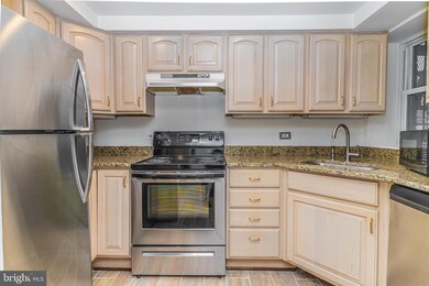 1755 18th St NW unit B, Washington, DC 20009 - photo 6