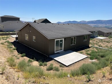 1947 N Mineral Place, Wenatchee, WA 98802 - photo 6