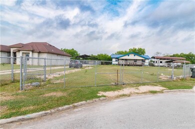 4005 Vaquero Dr, Weslaco, TX 78596 - photo 2