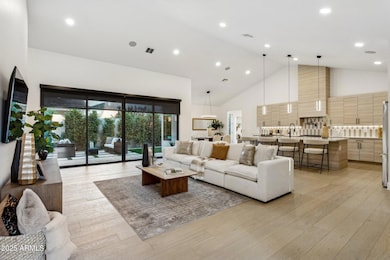 6313 N 10th Dr, Phoenix, AZ 85013 - photo 4