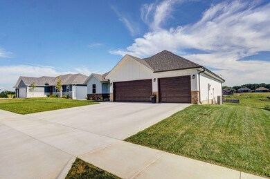 2608 W Webb Rd-3