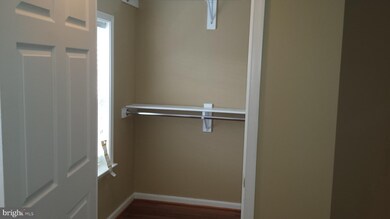 137 N Indian Aly unit 3, Winchester, VA 22601 - photo 3