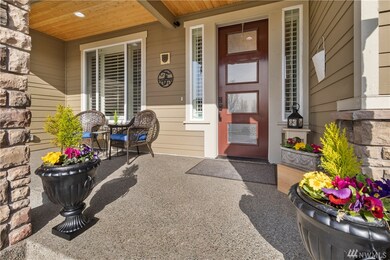 741 Voss St, Enumclaw, WA 98022 - photo 2