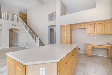 7) KITCHEN