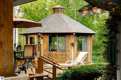 125 Mitchell Dr, Elk Rapids, MI 49629 - photo 7