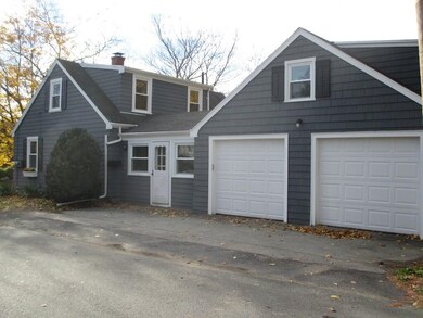 1490 Read St, Somerset, MA 02726 - photo 2