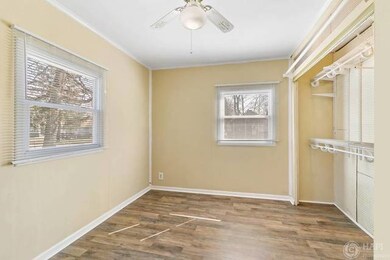 1318 Walnut St, Waukegan, IL 60085 - photo 5