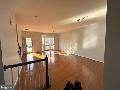 153 Oxbow Dr, Strasburg, VA 22657 - photo 2