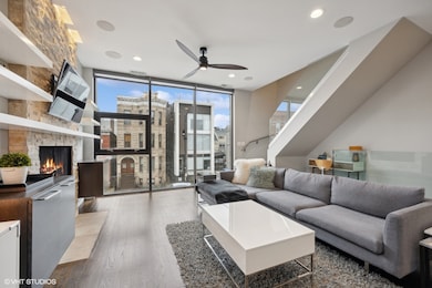 1819 W Augusta Blvd unit 2, Chicago, IL 60622 - photo 5