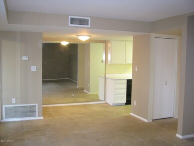 1143 Sandpiper Living Room Reverse