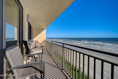 26-web-or-mls-S Atlantic Ave A302-026