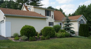 24 Cobble Stone Cove, Pittsfield, MA 01201 - photo 4