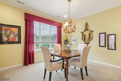 4403 Pointe Gate Dr, Livingston, NJ 07039 - photo 4