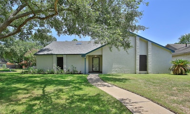 7422 Bull Creek Rd, Houston, TX 77095 - photo 5