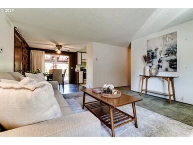 2482 Canterbury St, Eugene, OR 97404 - photo 7