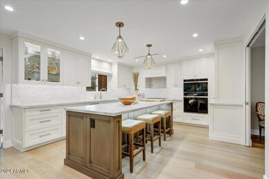 04-Kitchen