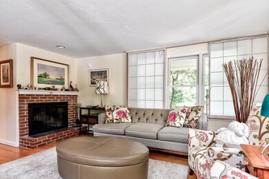 72 Goulding St W, Sherborn, MA 01770 - photo 4