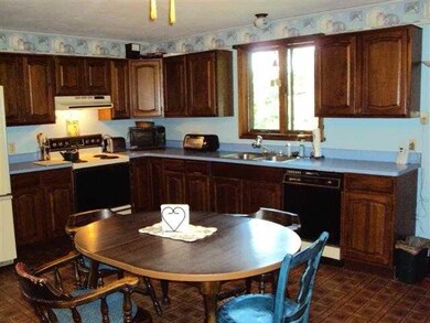 Kitchen. Spacious country kitchen.