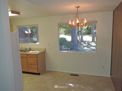 unlisted-address, Federal Way, WA 98023 - photo 7