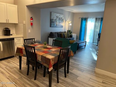 Kitchen/Living