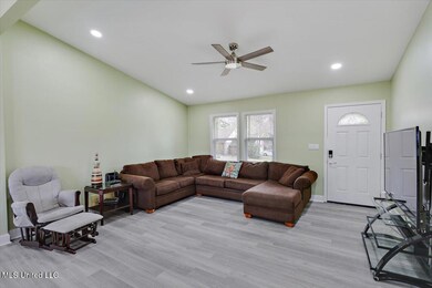 06-901 Post Rd