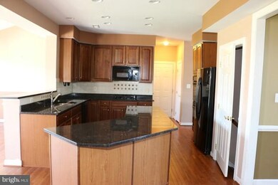 13858 Emerson Dr, Hagerstown, MD 21742 - photo 3