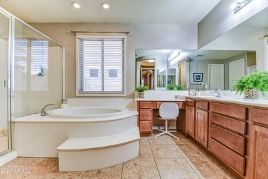 930 E Canyon Way, Chandler, AZ 85249 - photo 7