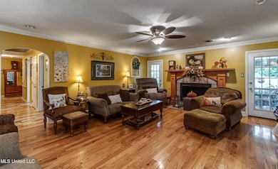 105 Center St, Flora, MS 39071 - photo 4