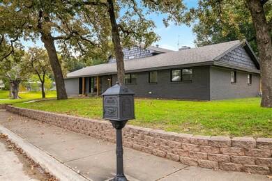 1300 Wade Dr, Bedford, TX 76022 - photo 4