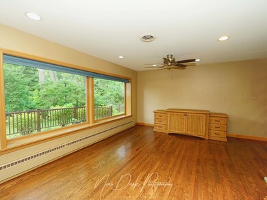 2217 Hawthorne Ln, Waukegan, IL 60087 - photo 5