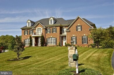 3521 Saint Augustine Ln, Oakton, VA 22124 - photo 7