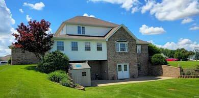 300 N Eagle Dr, Montgomery, IN 47558 - photo 3