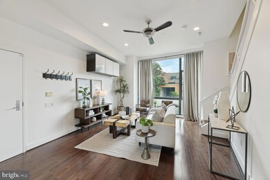 2426 Ontario Rd NW unit 304, Washington, DC 20009 - photo 7