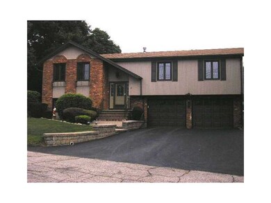 11 Laurie Ann Ct, Johnston, RI 02919 - photo 2