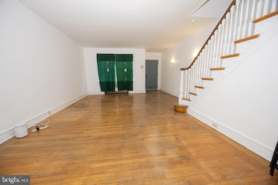 7247 Pittville Ave, Philadelphia, PA 19126 - photo 4