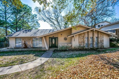 42 Devonshire Dr, Bedford, TX 76021 - photo 2