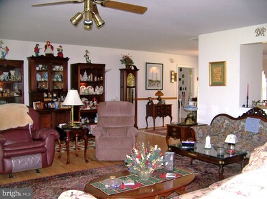 23760 Kingston Creek Rd, California, MD 20619 - photo 7