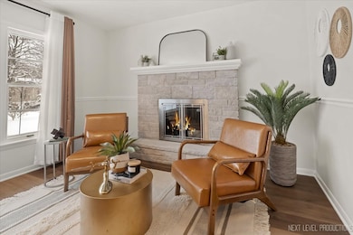 1017 S 6th St, Saint Charles, IL 60174 - photo 5