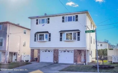 90 Justin Ave, Staten Island, NY 10306 - photo 2