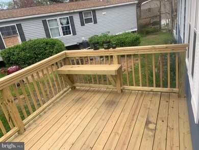 81 Patuxent Mobile Estates, Lothian, MD 20711 - photo 5