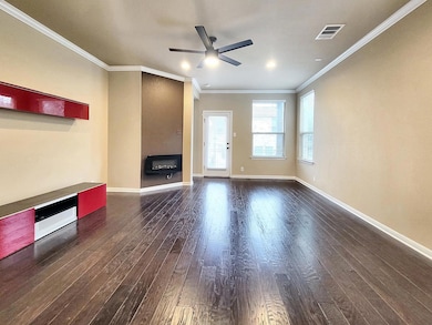 7508 Colina Vista Loop unit B, Austin, TX 78750 - photo 6