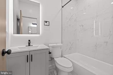 12 Stonybrook Dr unit E, Levittown, PA 19055 - photo 7