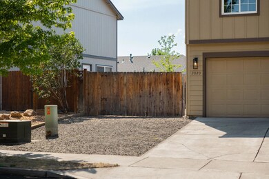 3020 SW Deschutes Ave (2 of 25)