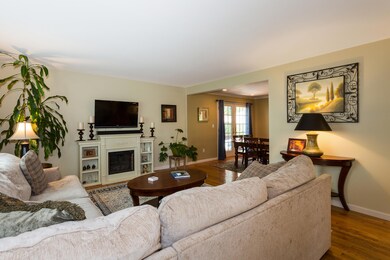 9 Lantern Ln, Greenwich, CT 06831 - photo 3
