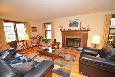 16 Stagecoach Rd, Amherst, MA 01002 - photo 6