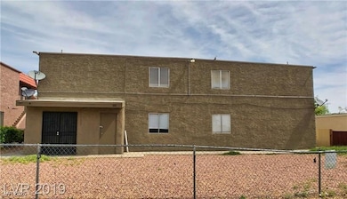 6213 Smoke Ranch Rd, Las Vegas, NV 89108 - photo 4