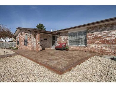 10709 Vista Lomas Dr, El Paso, TX 79935 - photo 2