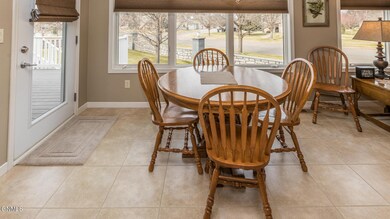 2200 Shoal Loop SE, Mandan, ND 58554 - photo 7