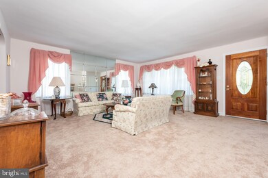 205 Canterbury Dr, Wallingford, PA 19086 - photo 4